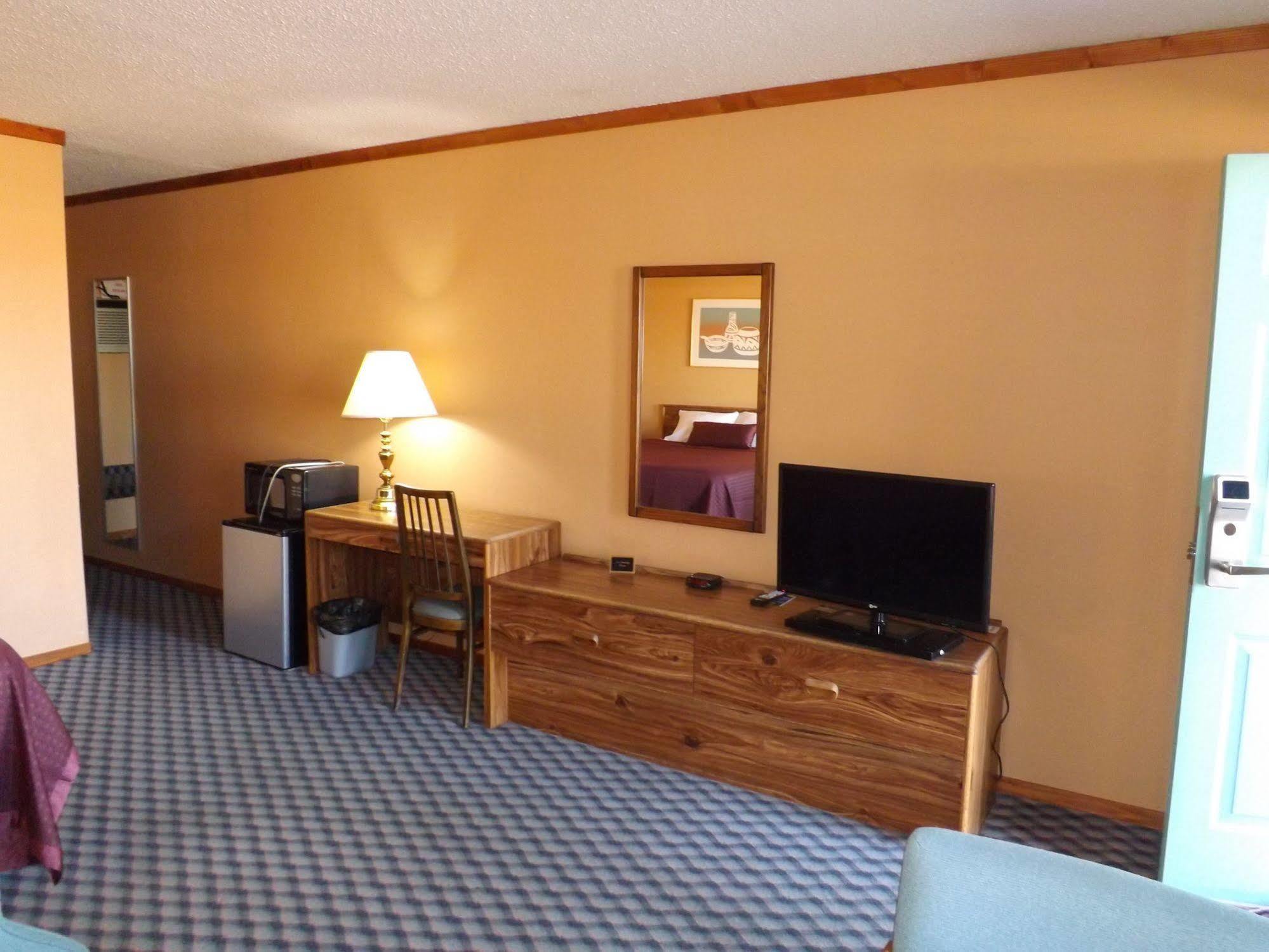 Tristar Inn Xpress Tucumcari Exterior photo